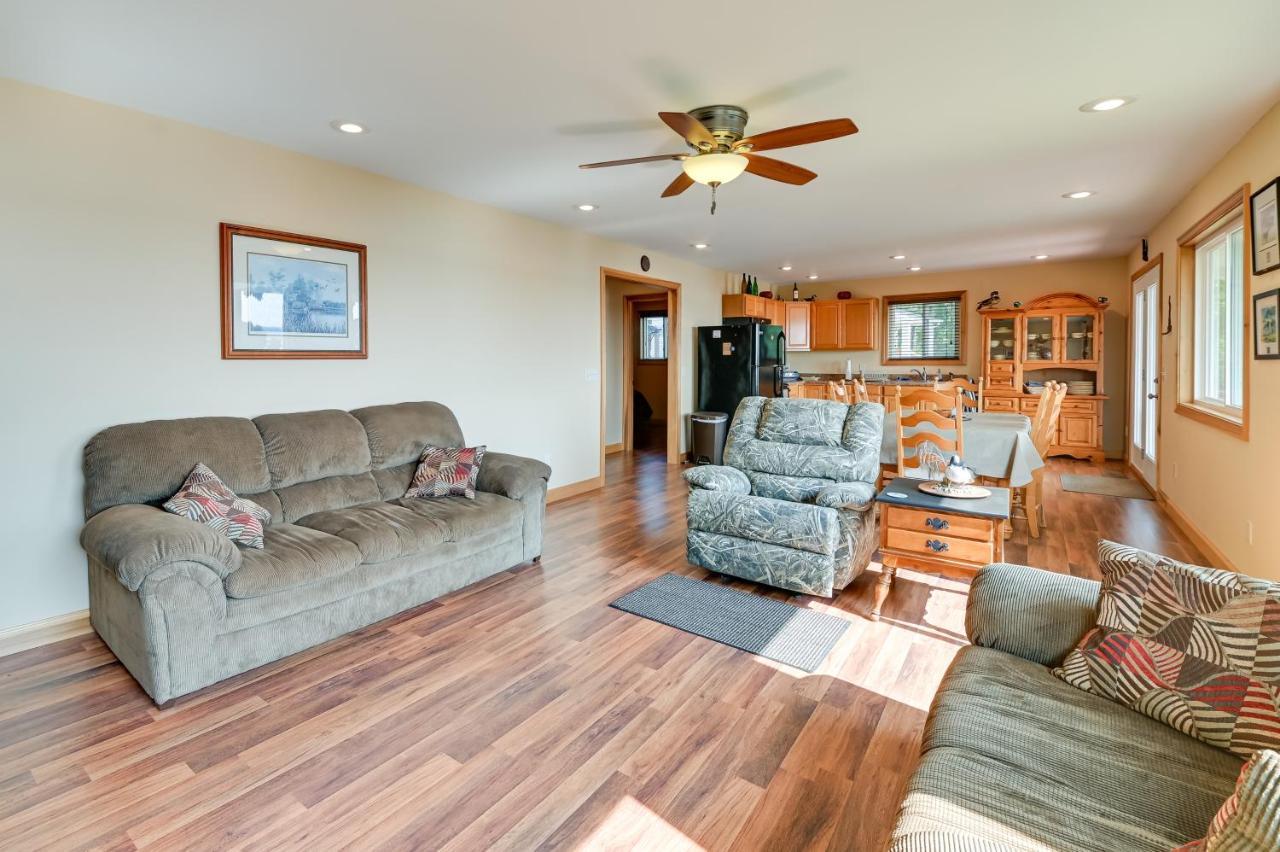 Kentucky Lake Getaway With Lookout Deck, Water View! New Concord Luaran gambar