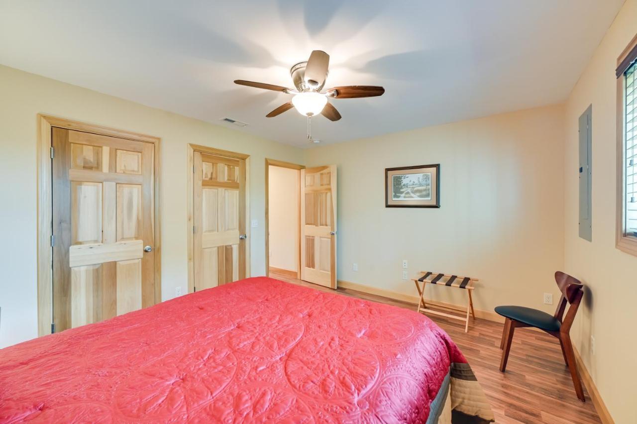 Kentucky Lake Getaway With Lookout Deck, Water View! New Concord Luaran gambar