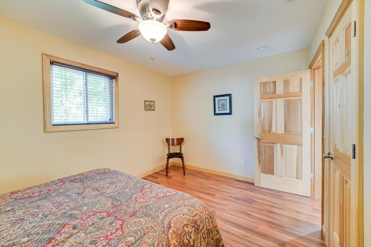 Kentucky Lake Getaway With Lookout Deck, Water View! New Concord Luaran gambar