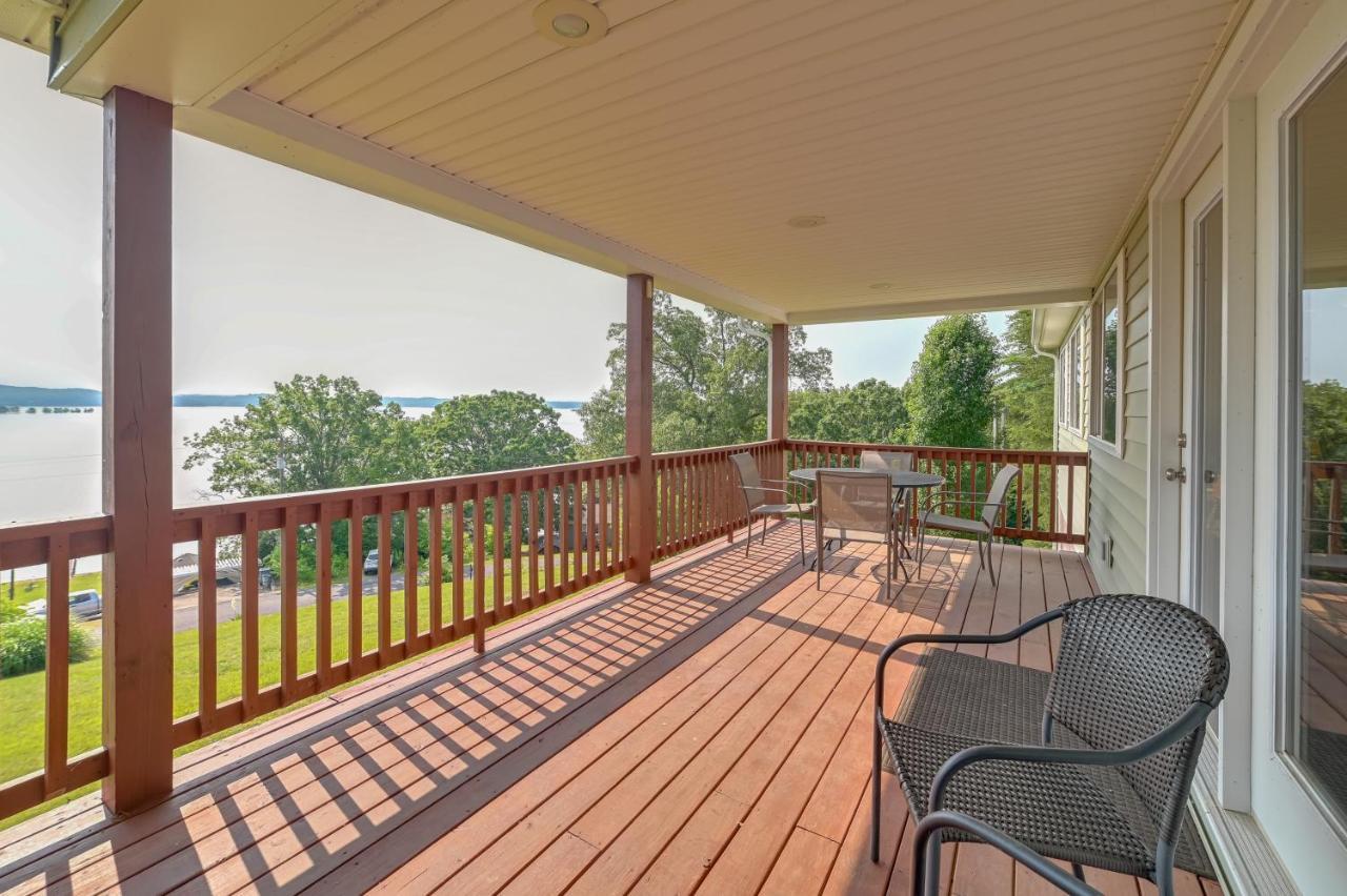 Kentucky Lake Getaway With Lookout Deck, Water View! New Concord Luaran gambar
